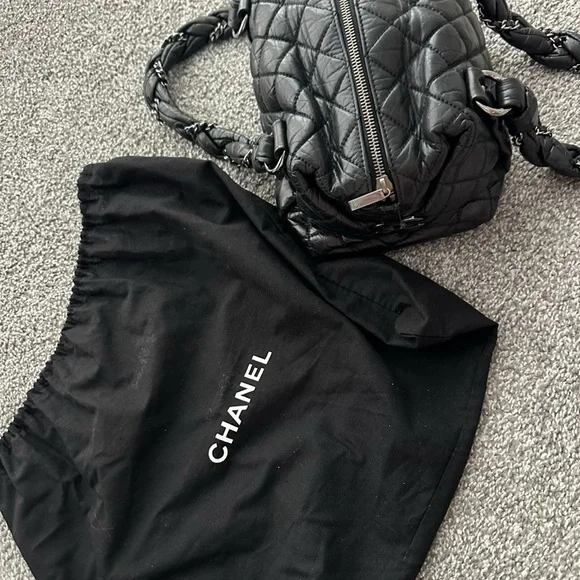 CHANEL Lady Braid Bowler Quilted Shoulder Bag - Picture 3 of 8